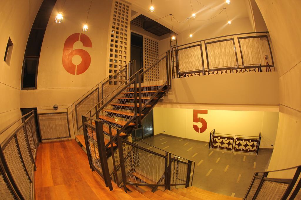 โรงแรม สเปซ 59 โฮเท็ล 3*