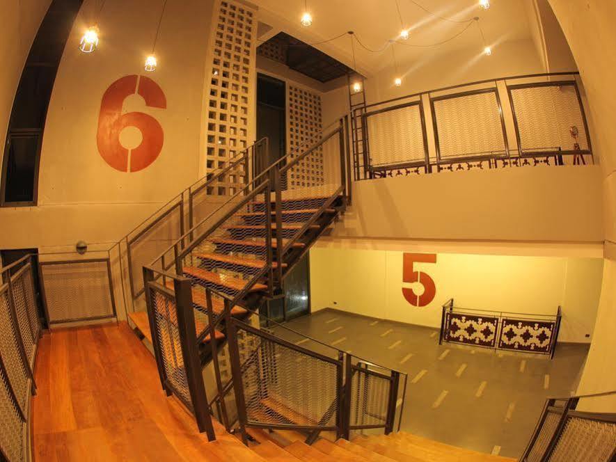 โรงแรม สเปซ 59 โฮเท็ล